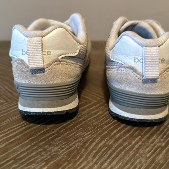 NEW BALANCE 574-size 9 kids - Picture 4 of 9